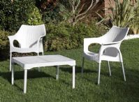 Sedia OLIMPIA TREND  BRACCIOLI   intrecciata in tecnopolimero<br />outdoor