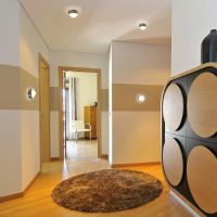 PUK ONE 2<br /><br />diam 8 cm<br />Led 8w<br />Completa di lente