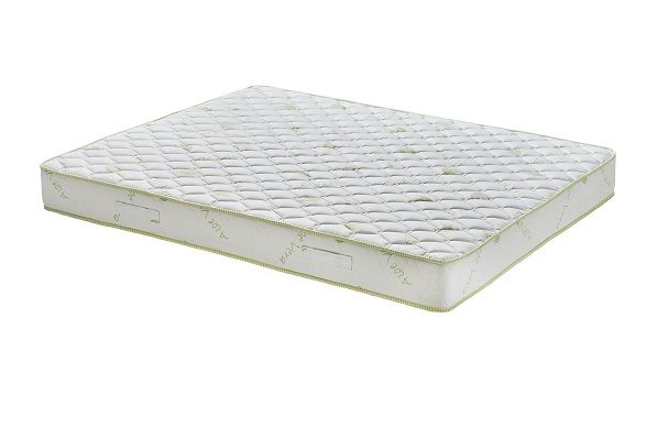 Materasso FRESCO DORMIRE  con rivestimento Aloe Materiali di 1° qualità