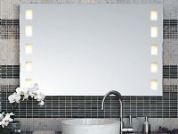 VISAGIST specchio con Led integrato<br />19 w/m<br /><br />50x 70 h x 2,5 cm<br /><br />illuminazione laterale con finestre intermittenti l 14 cm