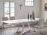 Tavolo Big Bang 42.85<br /><br />allungabile